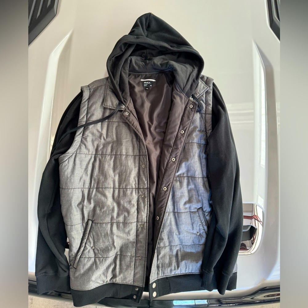 RVCA men’s Hoodie Jacket size XL